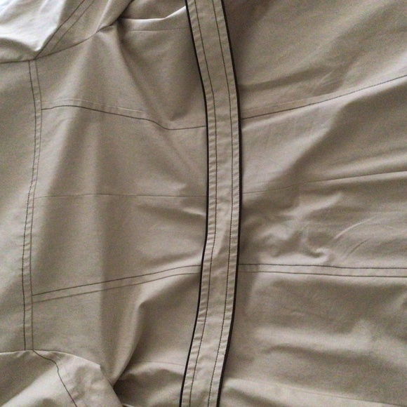 Trench coat - Picture 4 of 5